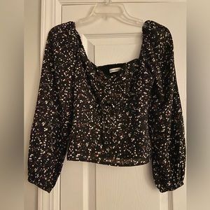 Long sleeved Abercrombie top